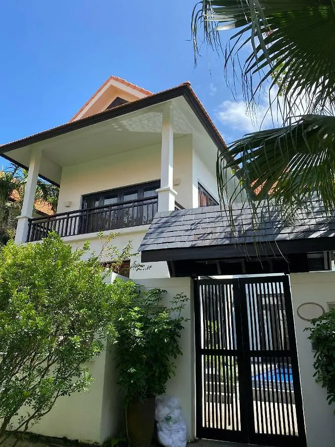 Elegant Pool Villa In 5Star Resort My Khe Beach Da Nang